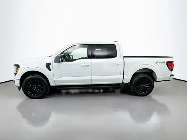 New 2026 Avalanche Ford XLT image 4