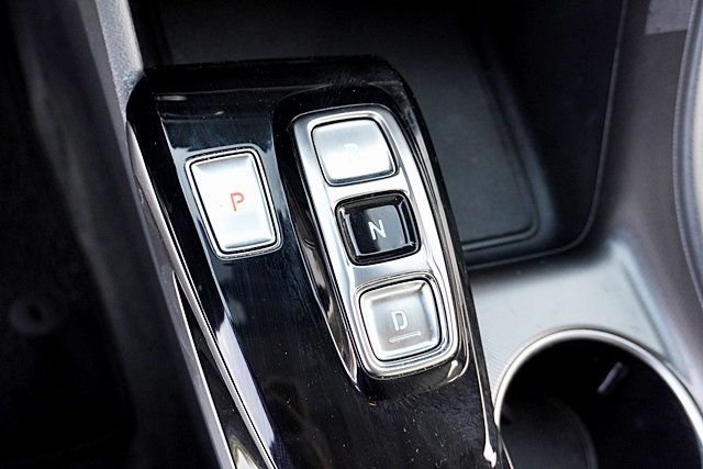 Used 2023 Gray Hyundai SEL image 28