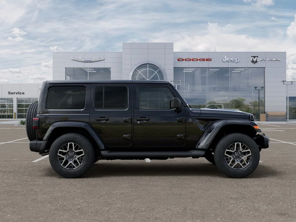 New 2026 Black Clear-Coat Exterior Paint Jeep Sahara image 22