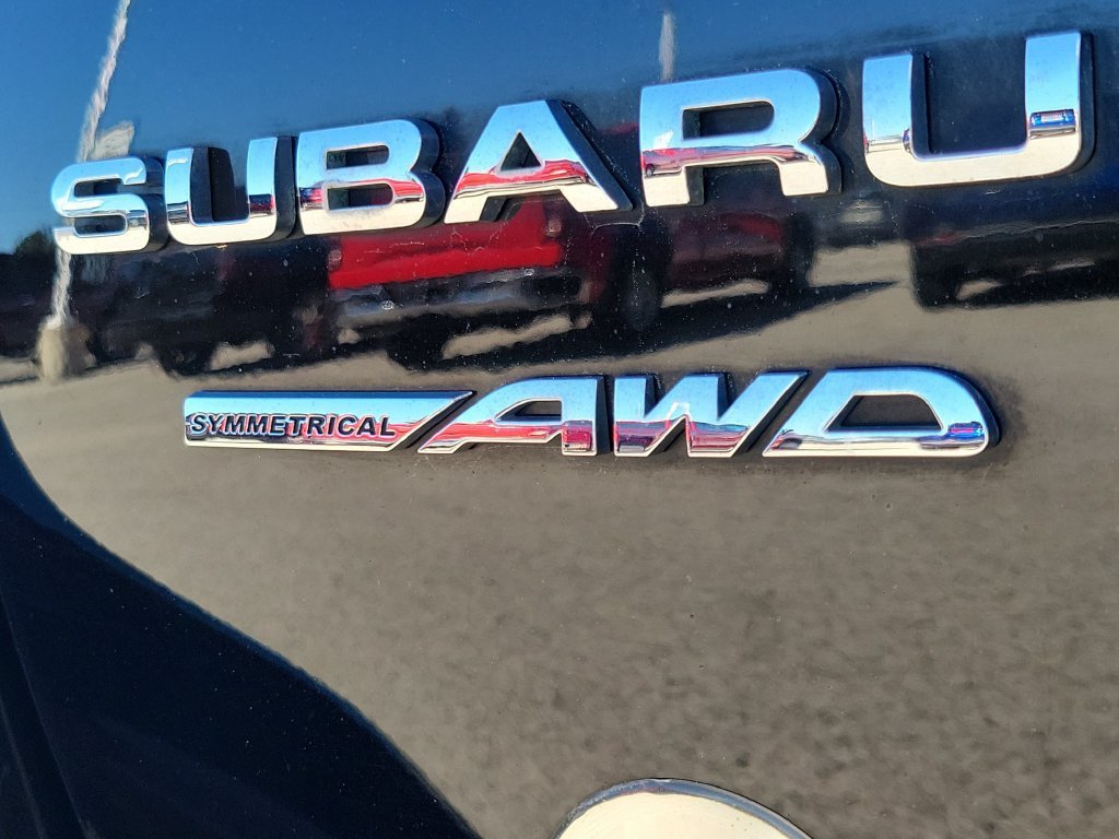 Used 2019 Black Subaru 2.5i Touring image 6