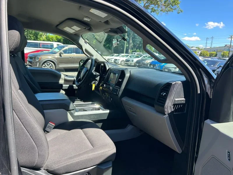 Used 2019 Black Ford XL Pickup 4D 5 1/2 ft image 17