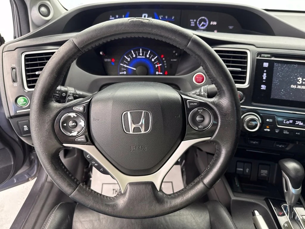 2014 Honda Civic EX-L 2dr Car Slide 23