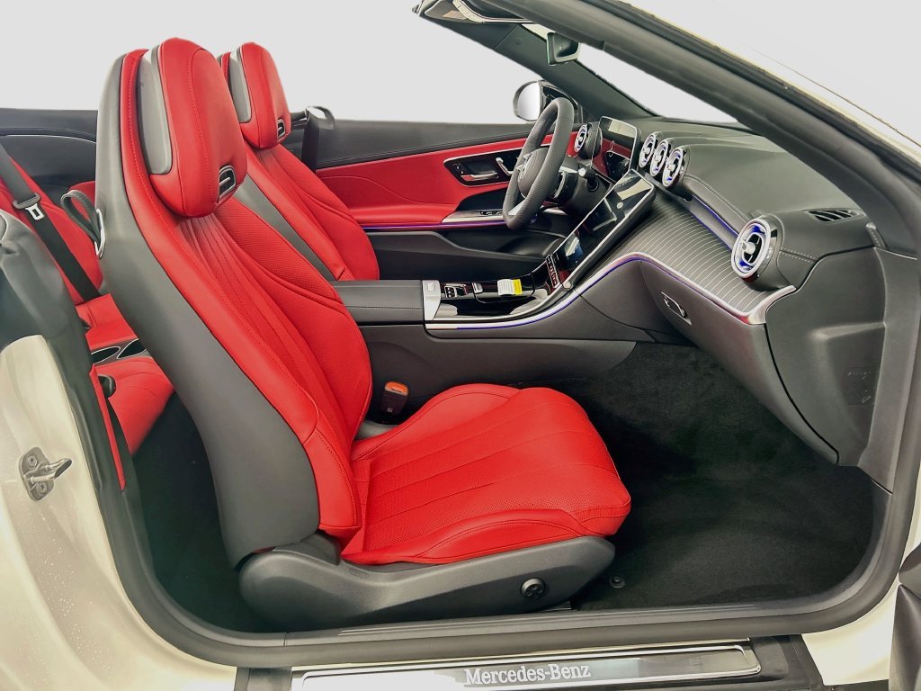 New 2027 Polar White Mercedes-Benz CLE 300 image 18