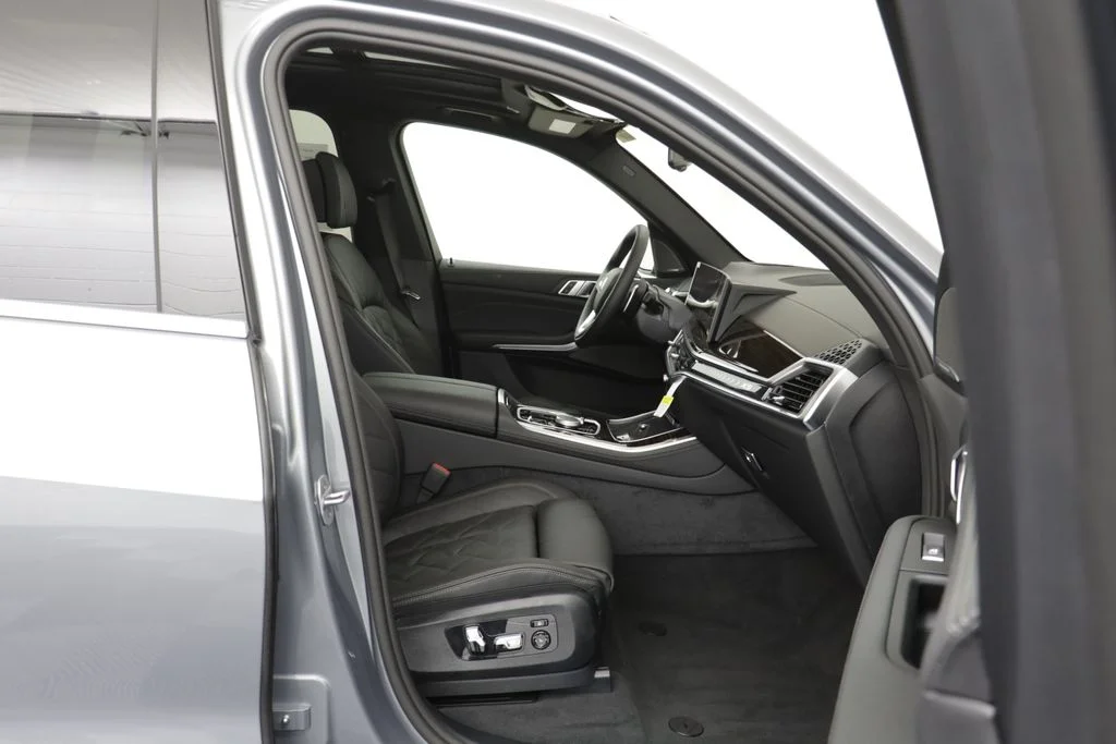 New 2026 Gray BMW xDrive50e image 20