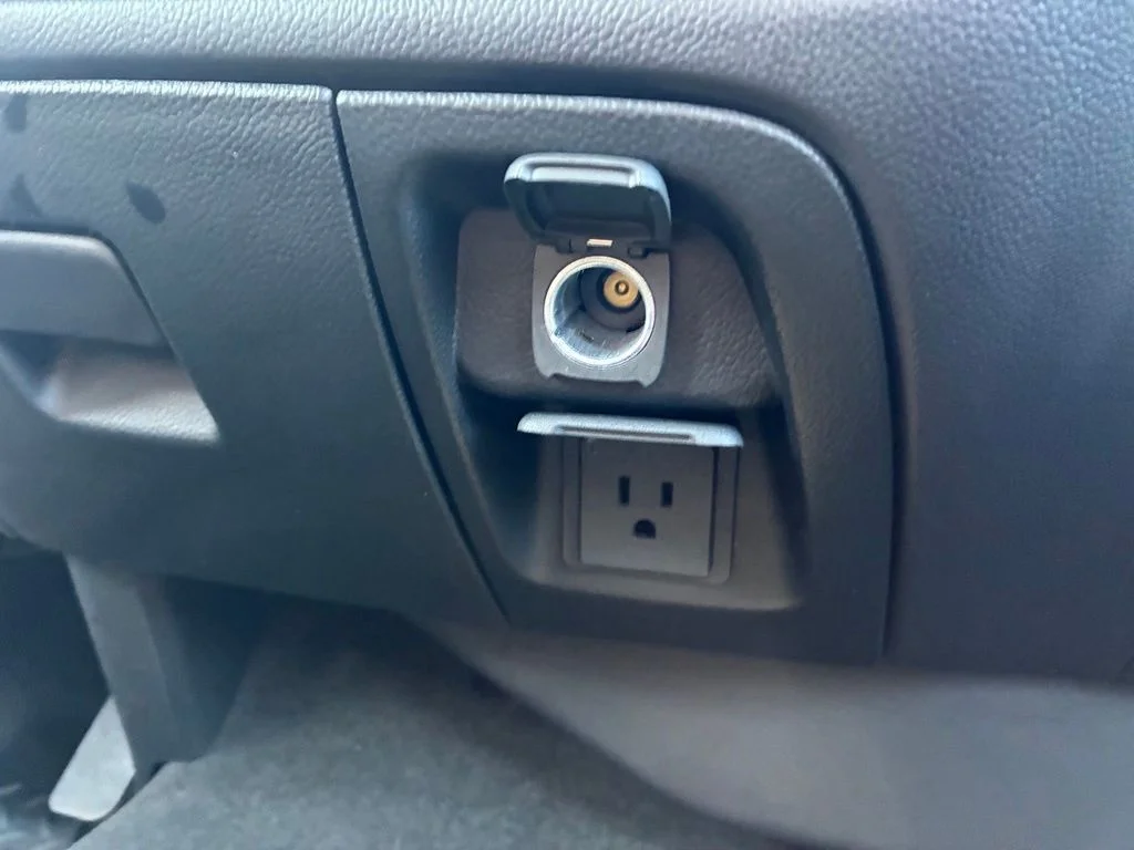 Used 2017 Black Chevrolet LT image 30