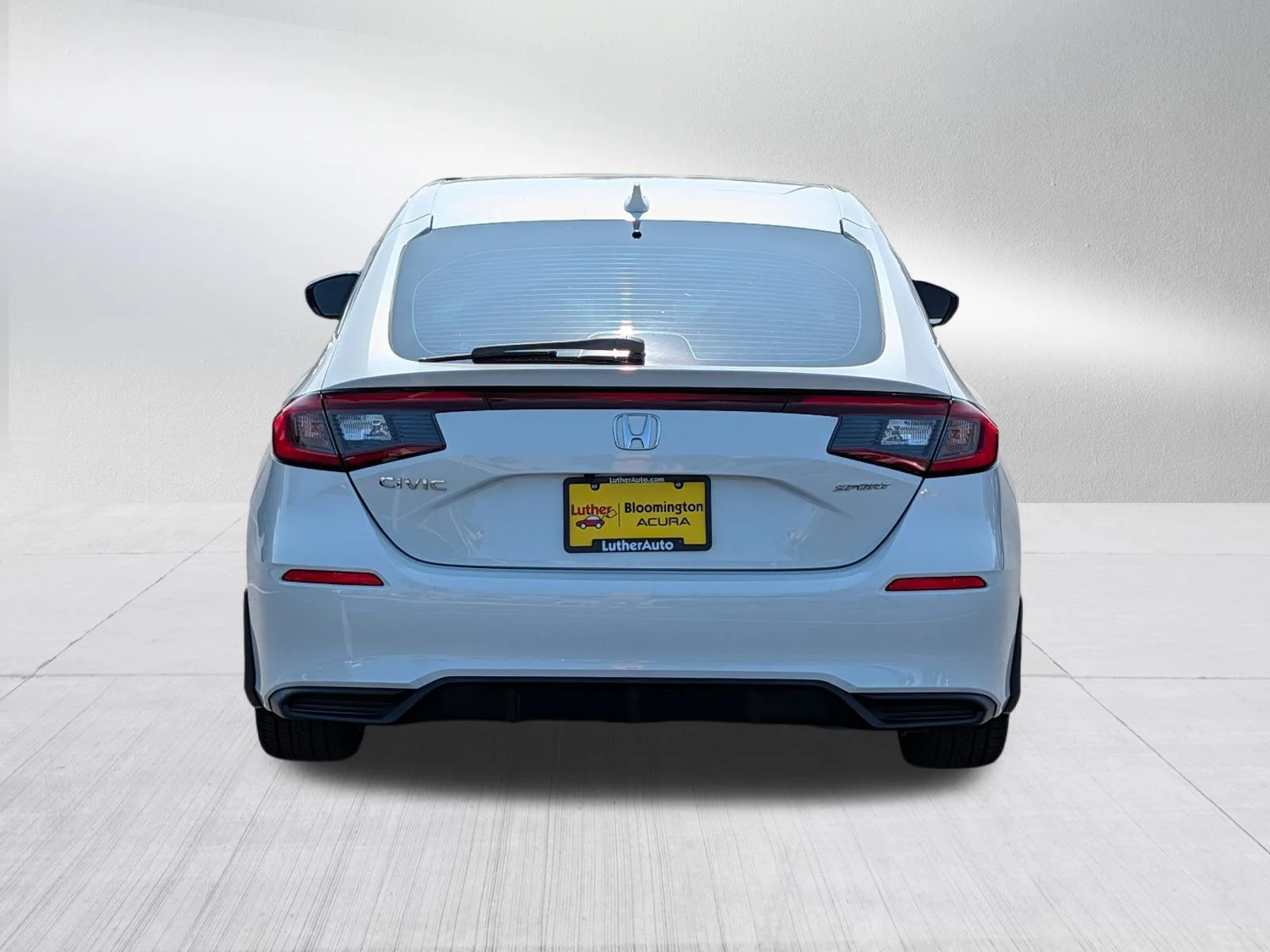 Used 2022 Platinum White Pearl Honda Sport image 6