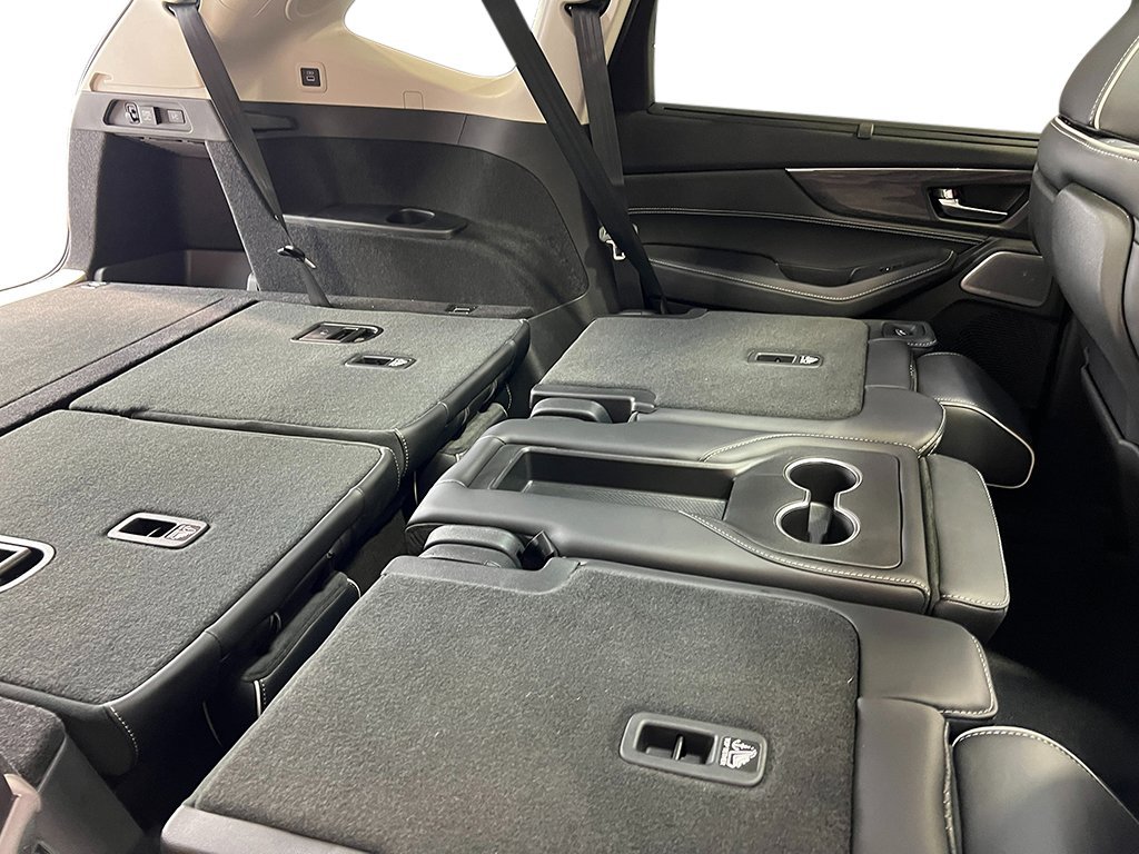 New 2026 Solar Silver Metallic Acura w/Advance Package image 37