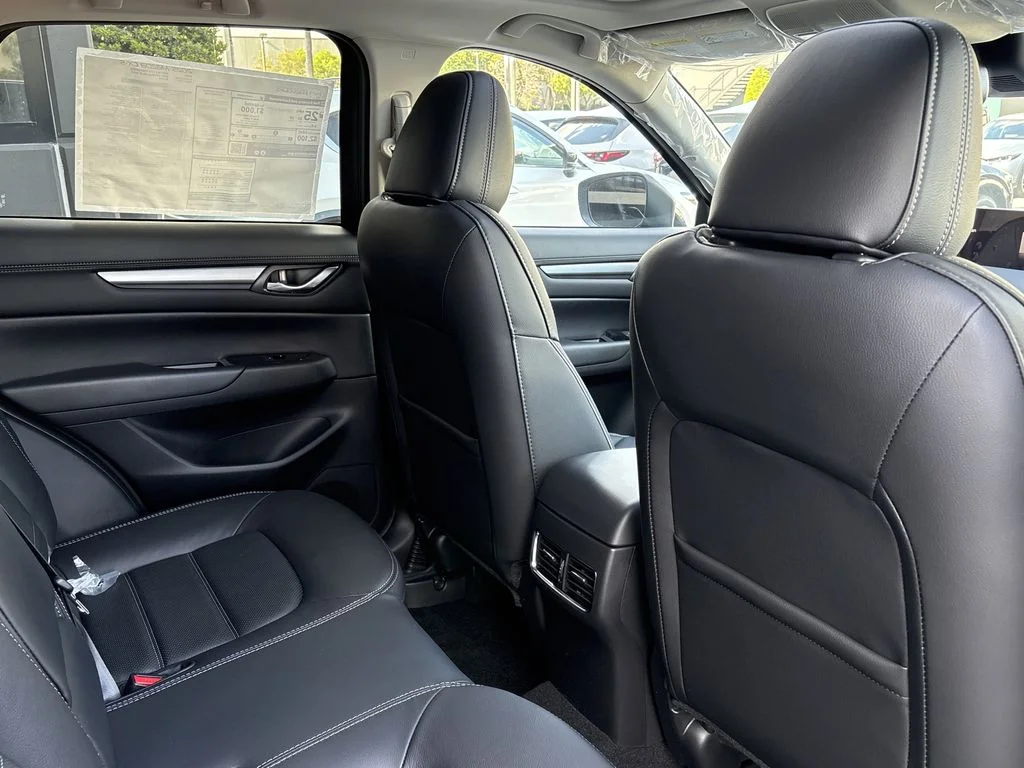 2025 Mazda CX-5 S Preferred package - Photo 12