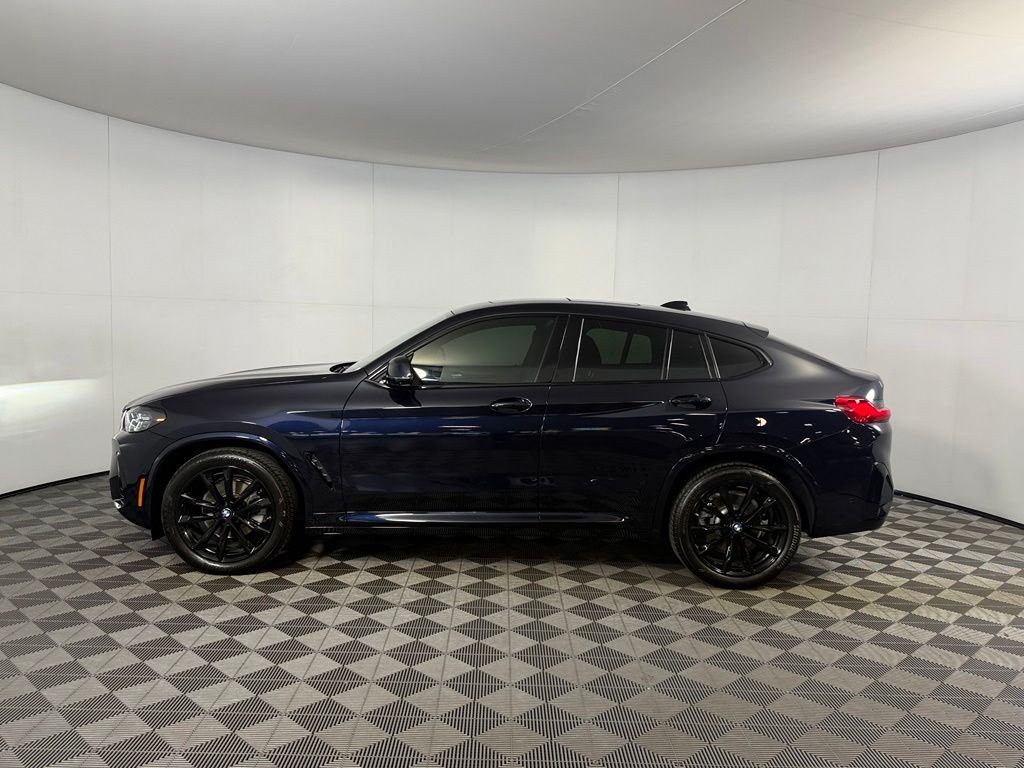 Certified Used 2025 Black BMW xDrive30i image 10