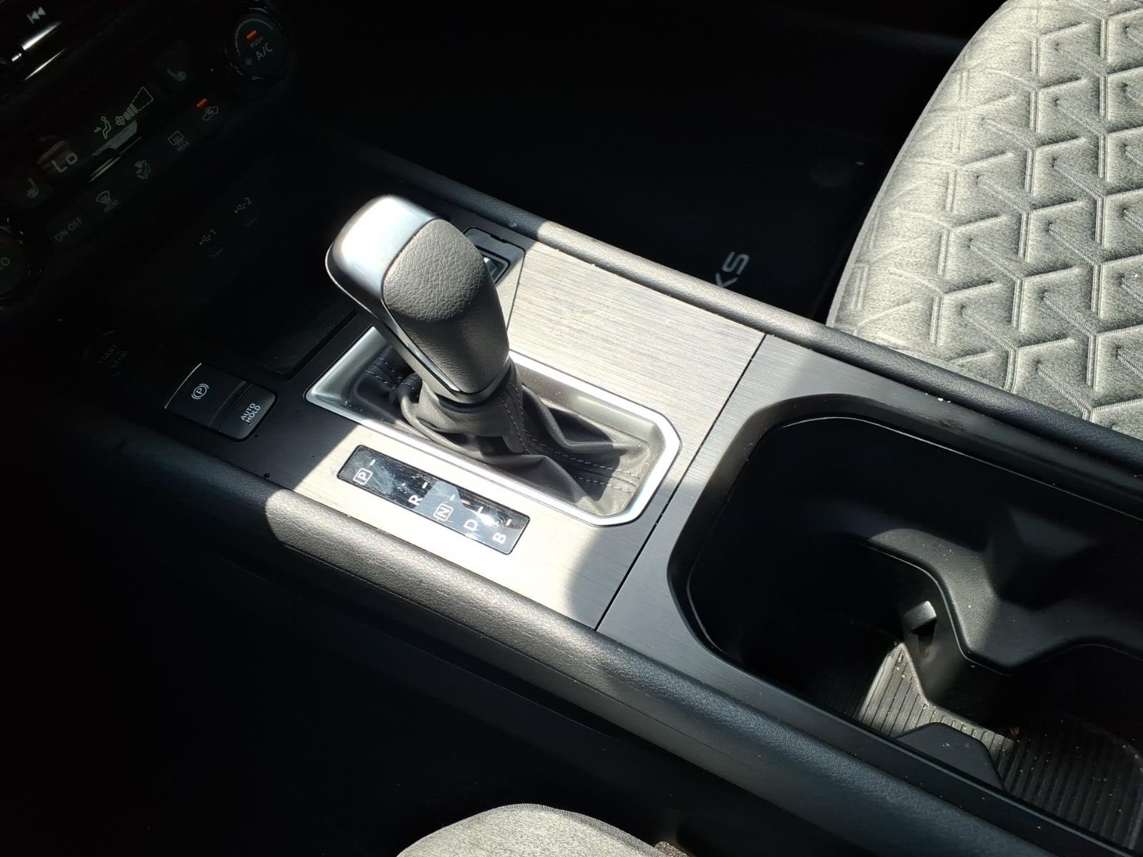2026 Nissan Kicks SV White at Robbins Nissan