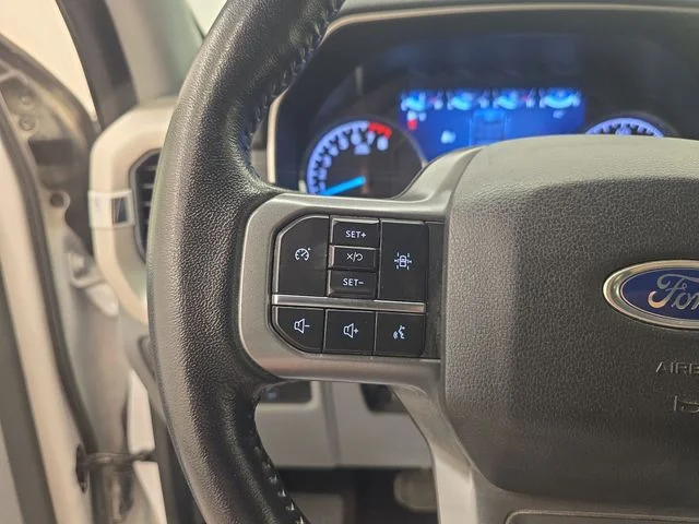 Certified Used 2021 Oxford White Ford XLT image 29