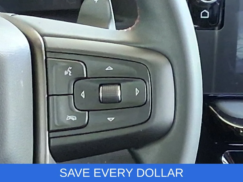 Used 2025 White GMC AT4X image 16