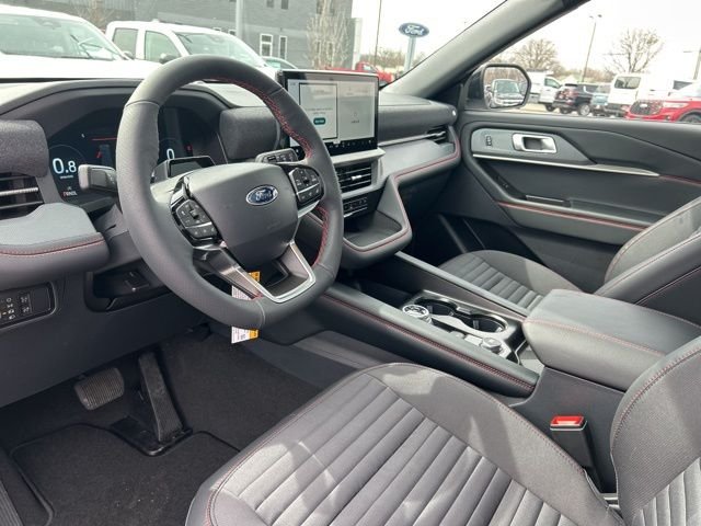New 2026 Space White Metallic Ford ST-Line image 19