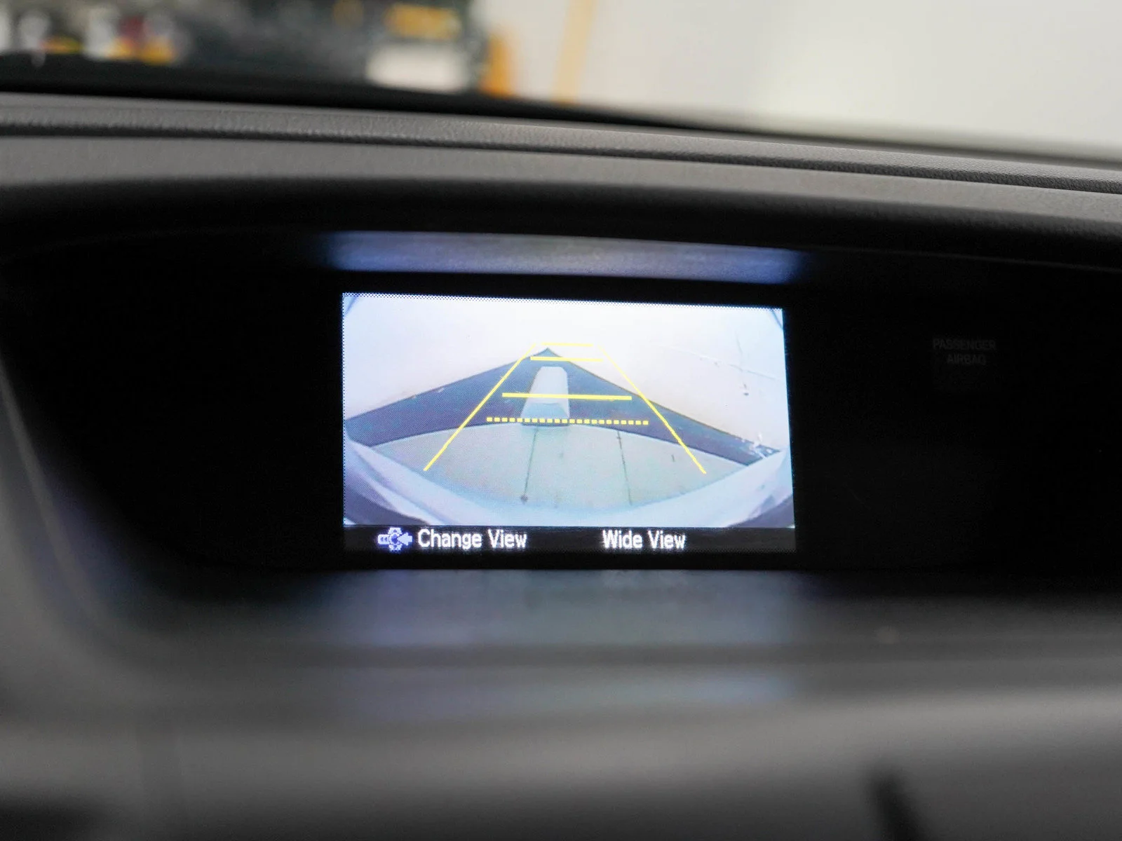 Used 2014 Silver Honda AWD 5dr LX image 26