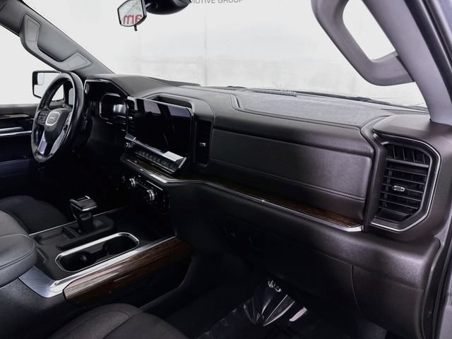Used 2024 Sterling Metallic GMC Elevation image 28