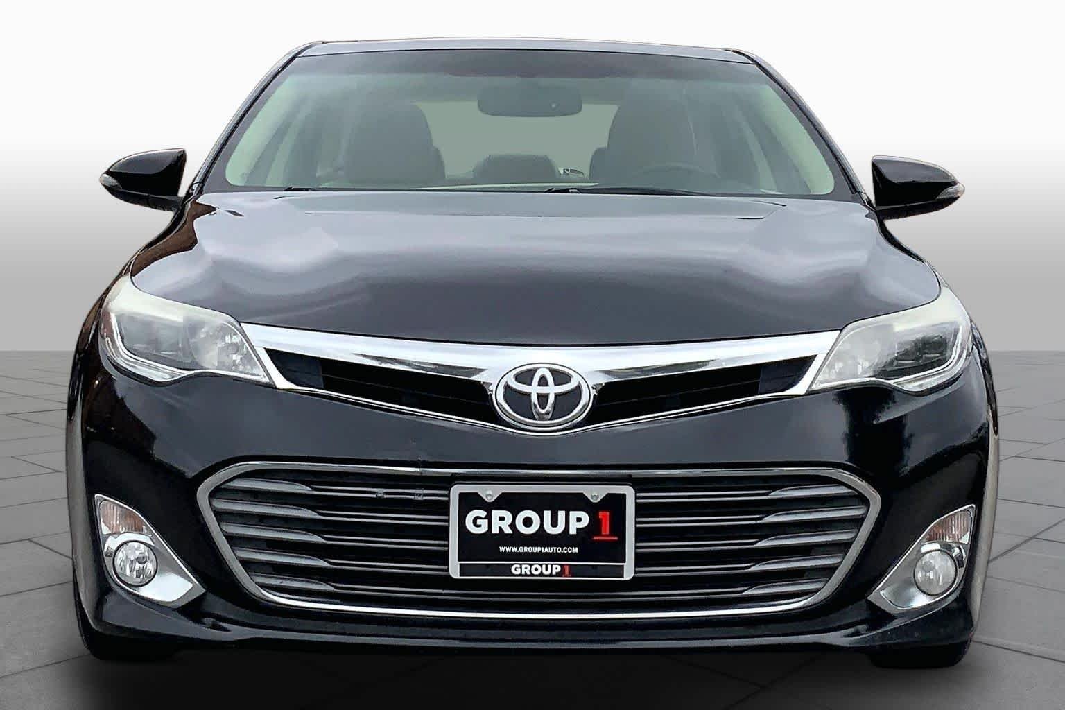 Used 2014 Attitude Black Toyota XLE image 4