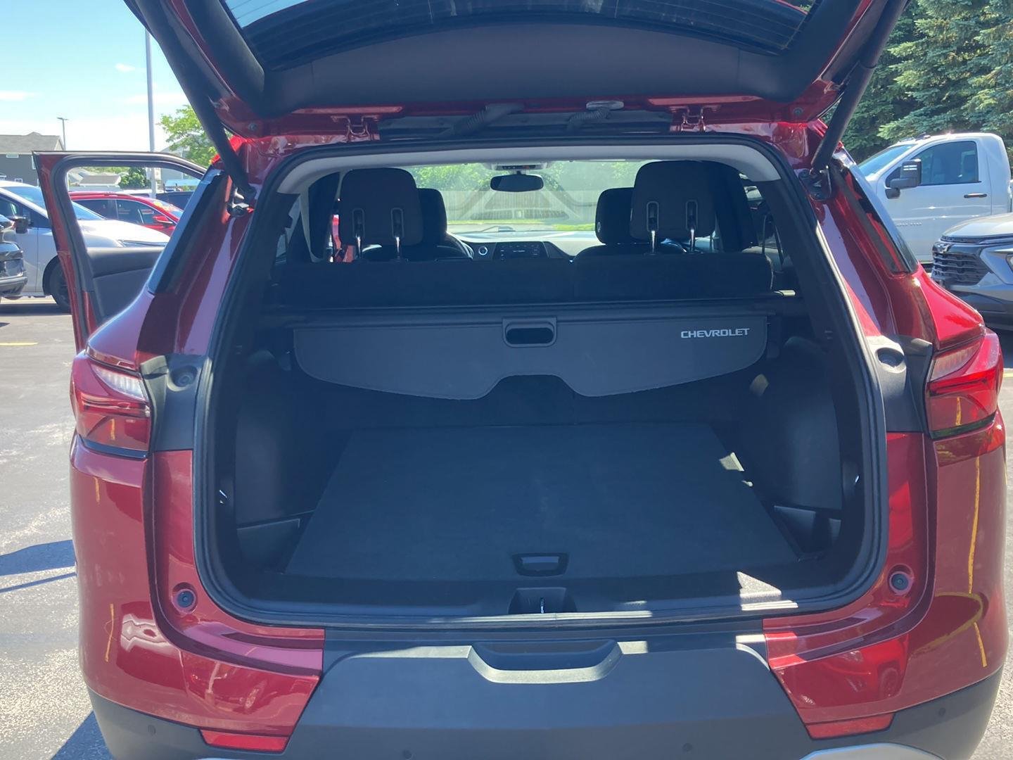 Used 2020 Cajun Red Tintcoat Chevrolet LT image 15