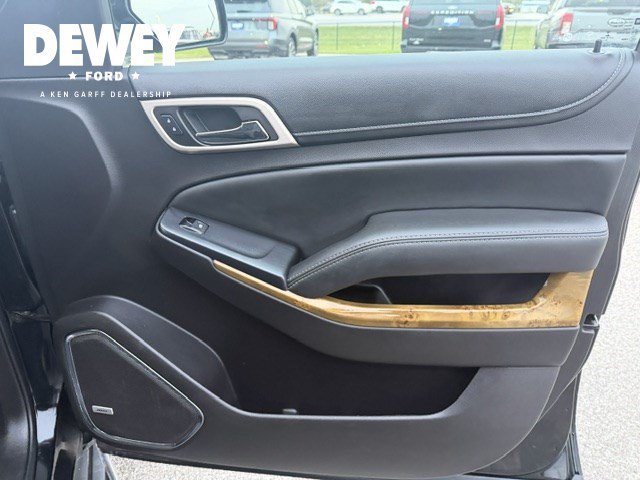 Used 2016 Onyx Black GMC Denali image 47