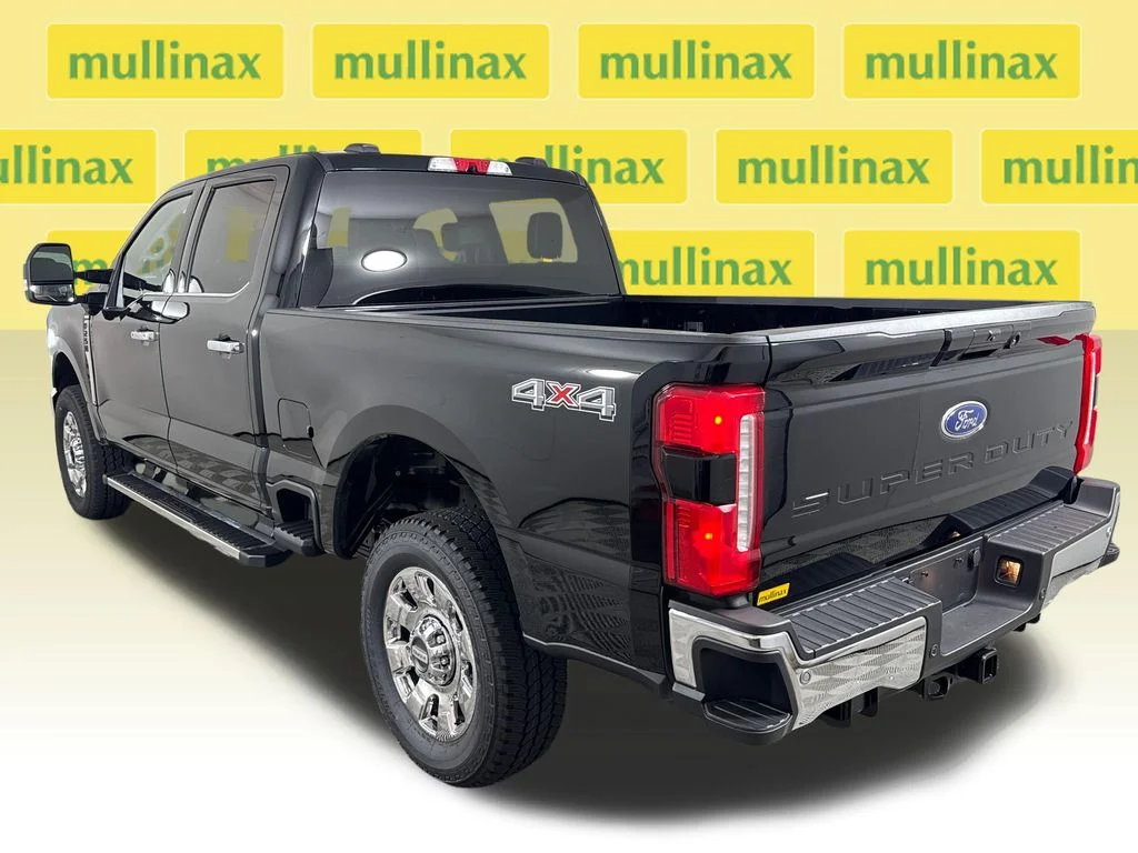 New 2026 Black Ford Lariat image 5