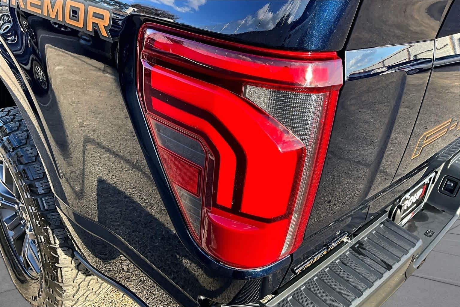 Used 2025 Antimatter Blue Ford Tremor image 31