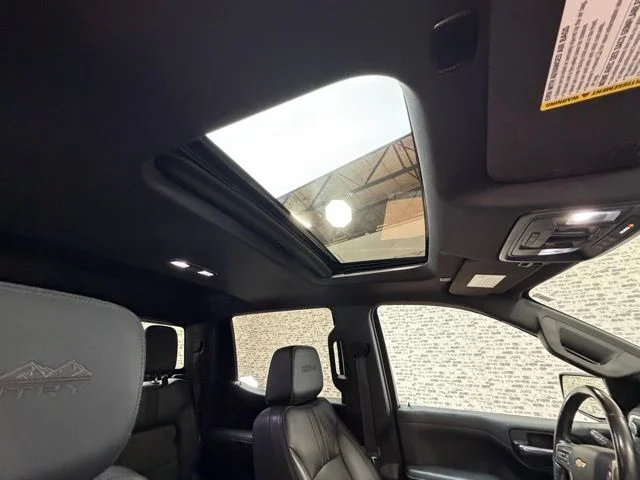 Used 2021 Black Chevrolet High Country image 10