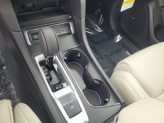 New 2026 CRYSTAL BLACK SILICA Subaru Limited 7-Passenger image 18