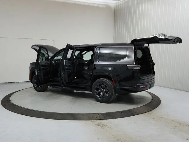 2026 Jeep Grand Wagoneer Limited Altitude - Photo 13