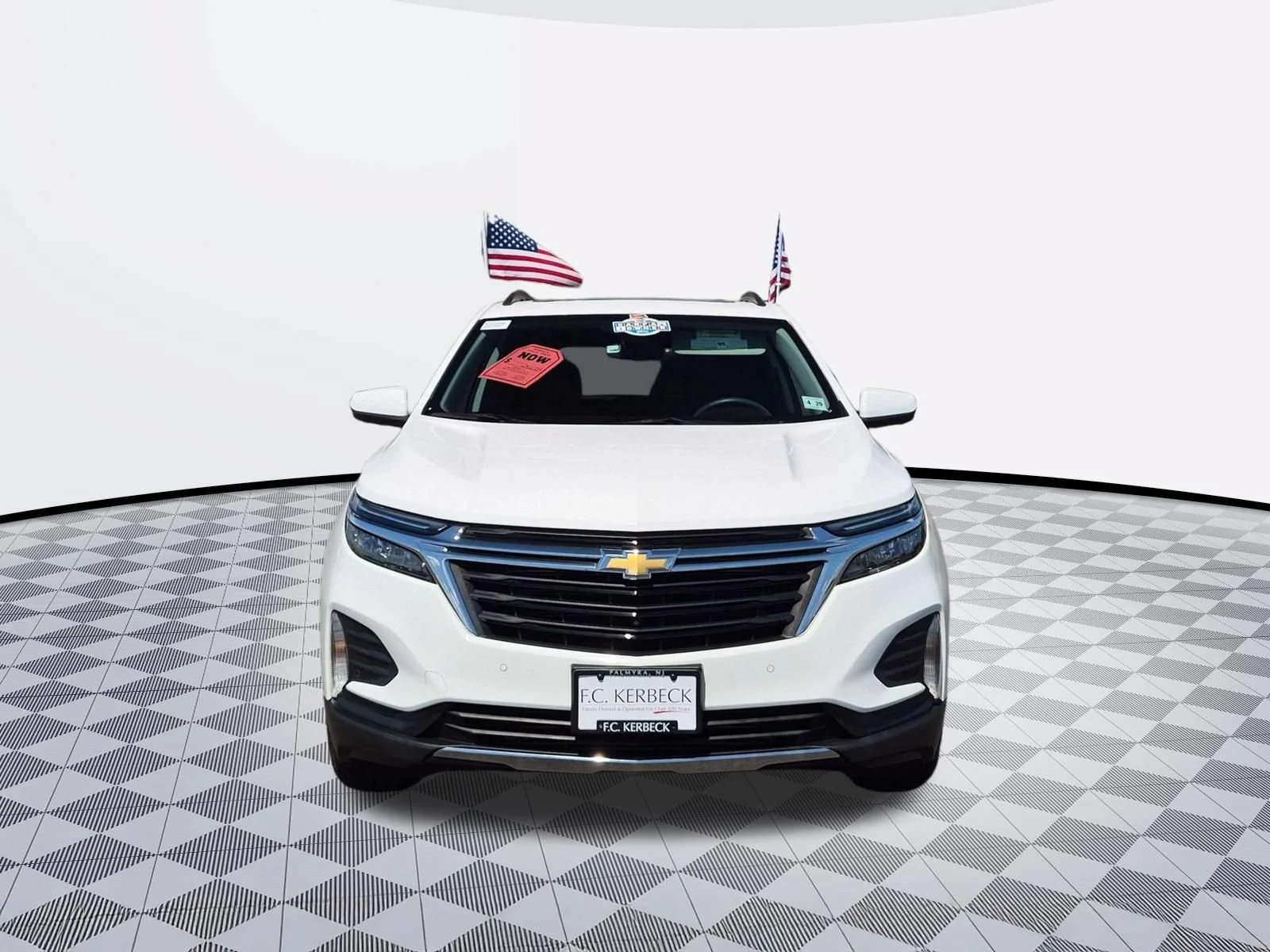 Used 2024 Summit White Chevrolet LT image 3