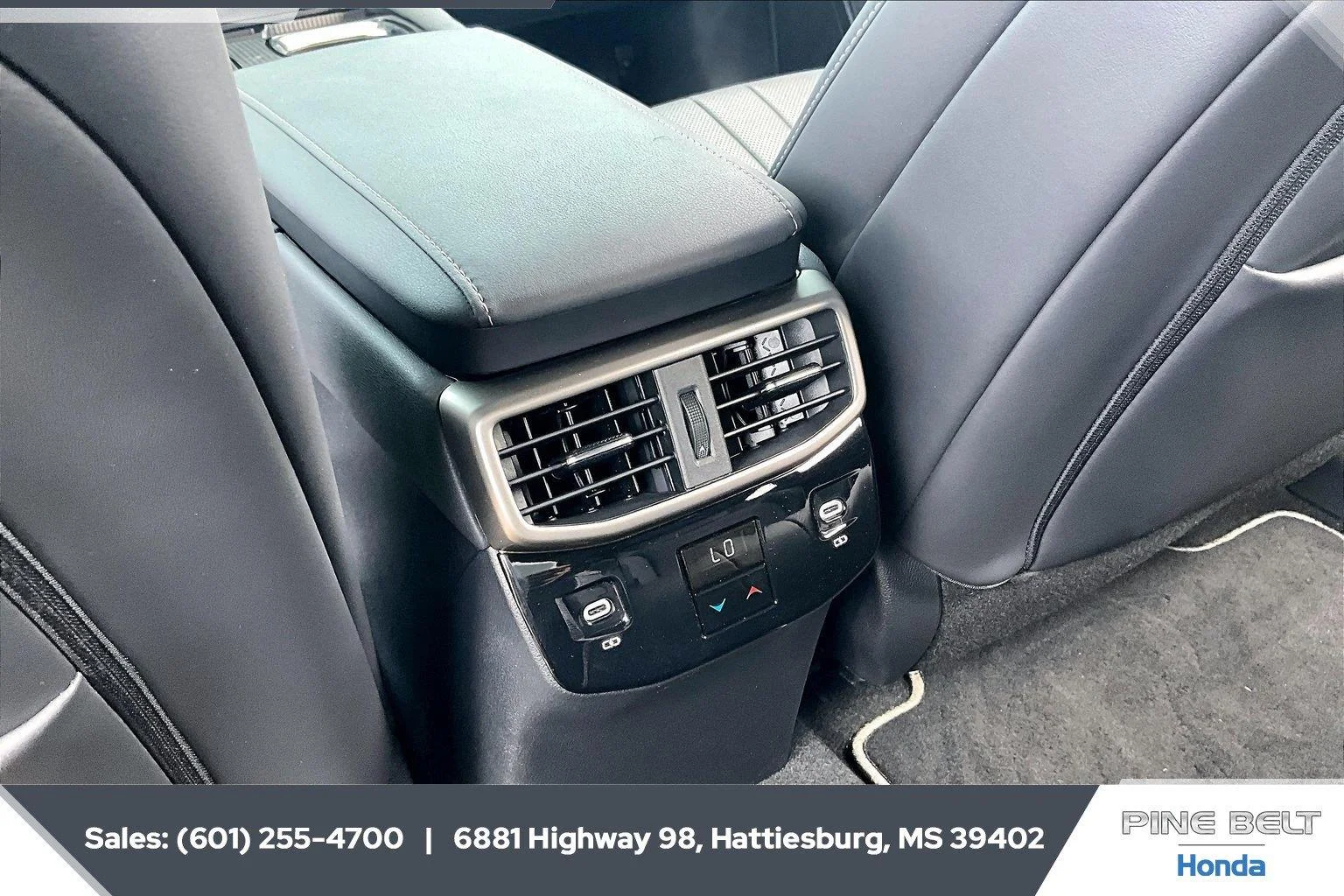 Used 2024 Iridium Lexus RX 350 F SPORT Handling image 25