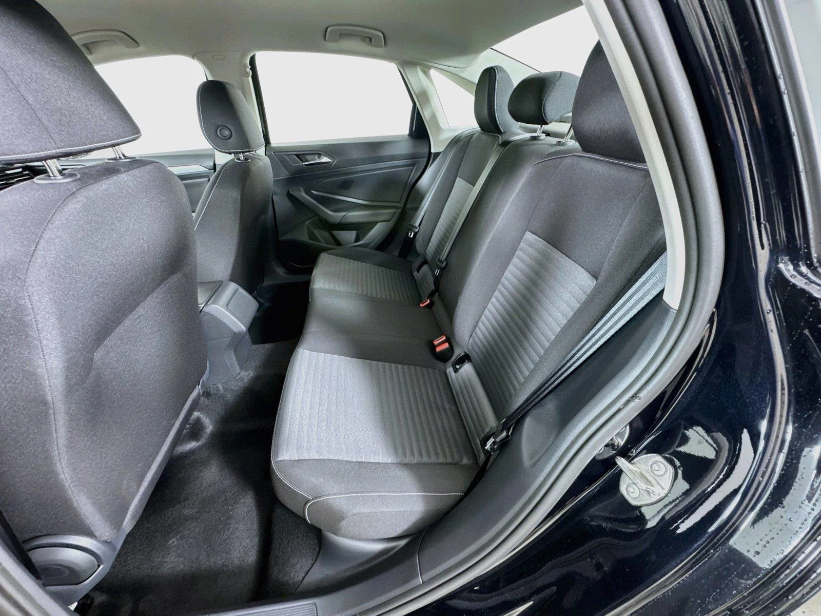 New 2027 Deep Black Pearl Volkswagen S image 22