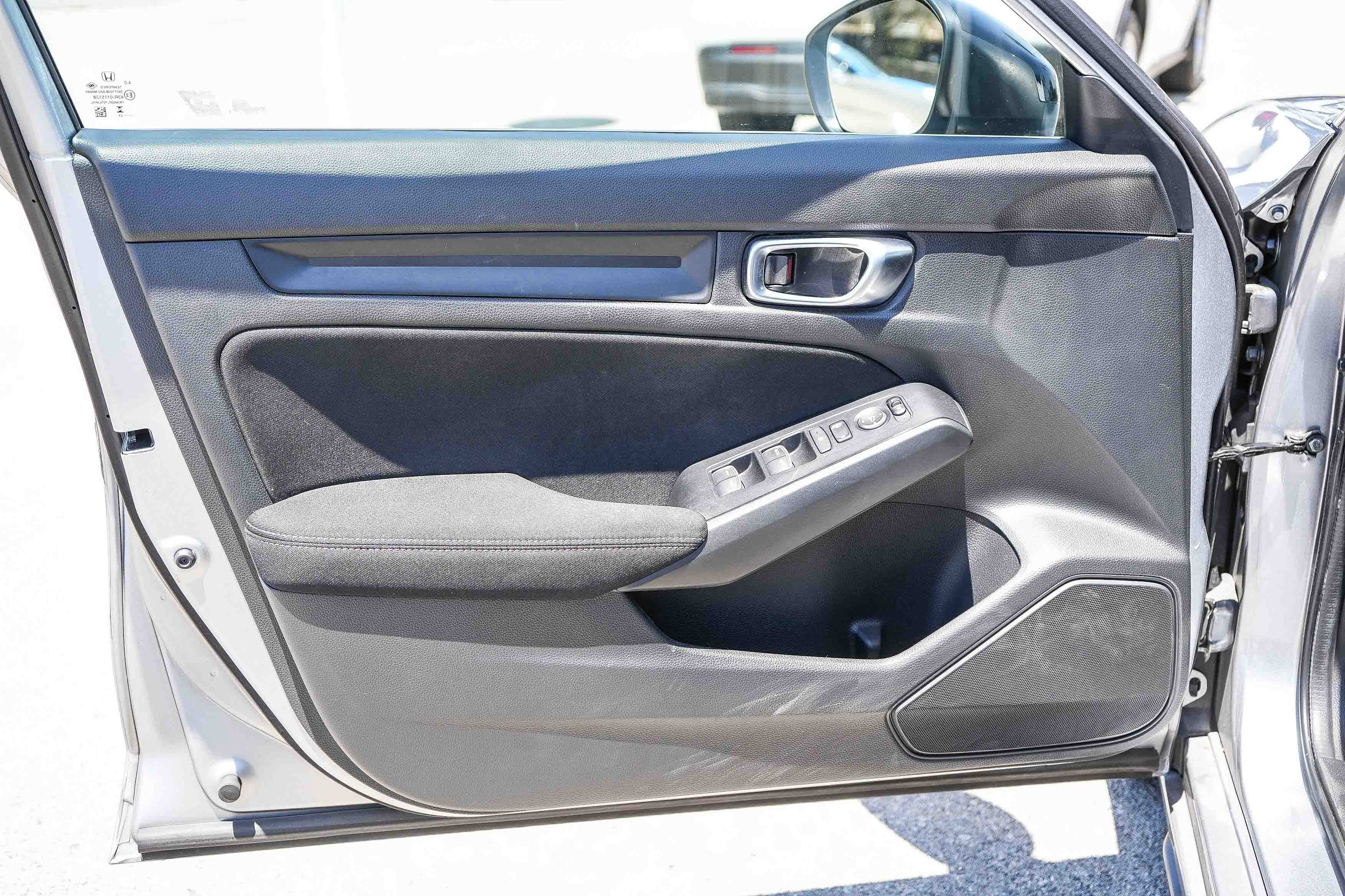 2023 Honda Civic Hatchback Sport - Photo 21
