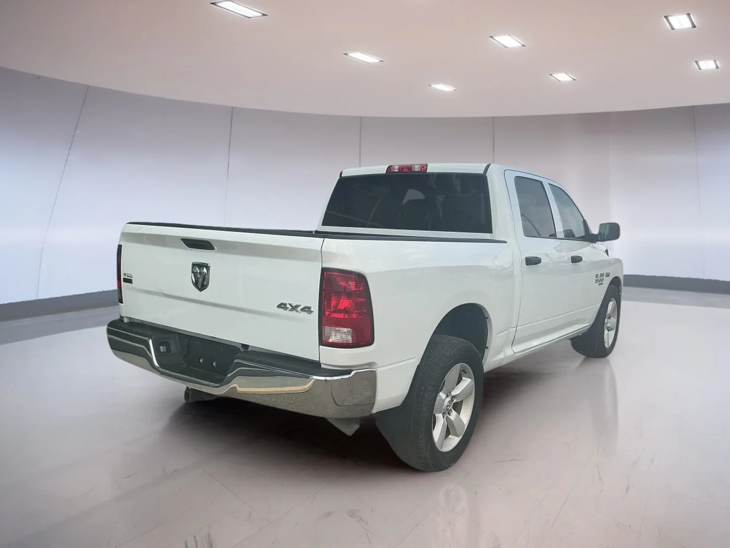 Used 2023 White RAM SLT image 5