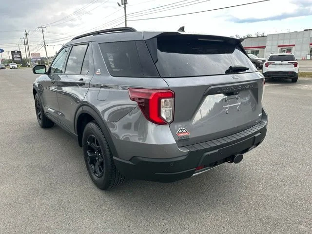 Used 2022 Gray Ford Timberline image 4