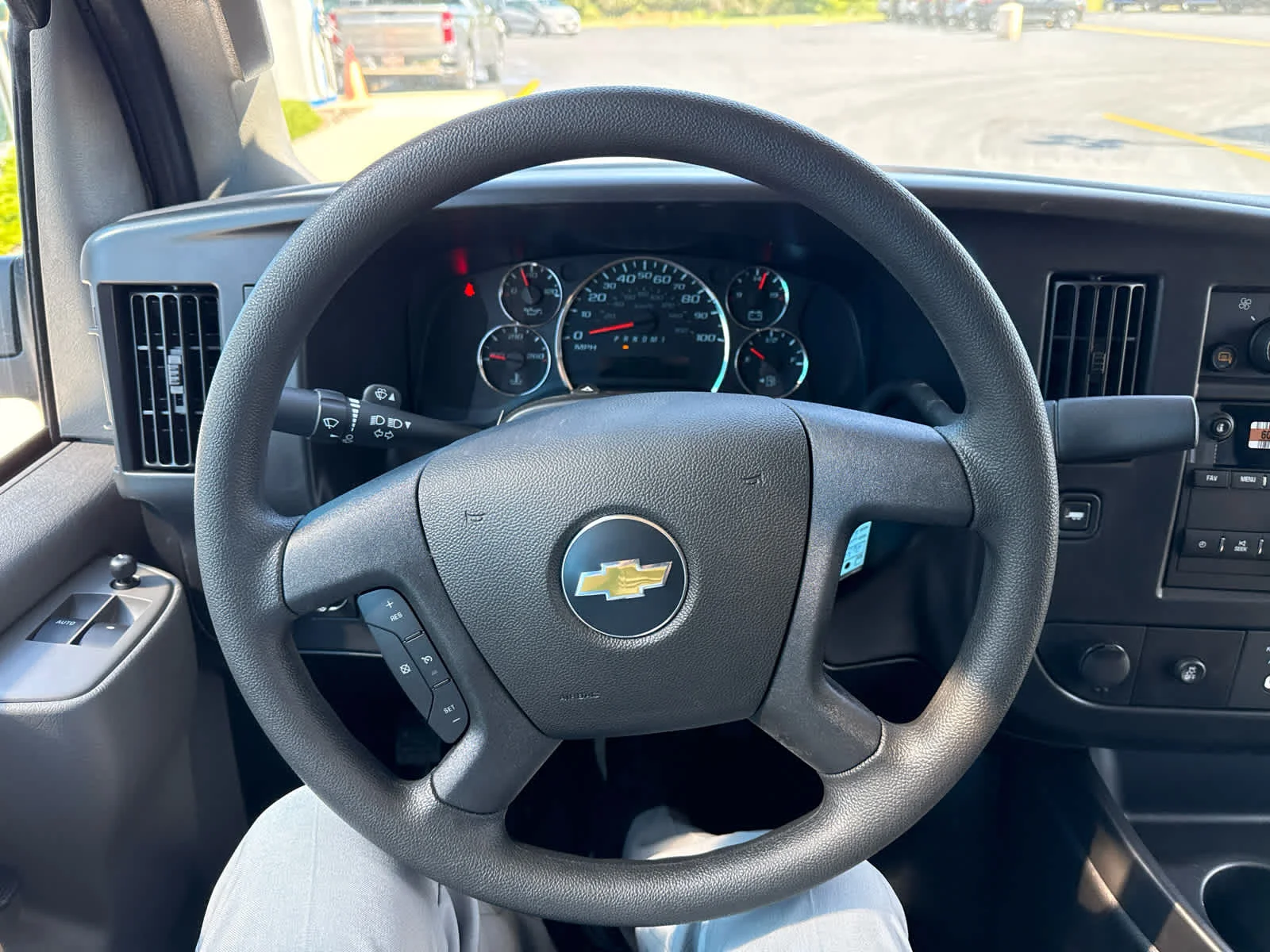 New 2026 Summit White Chevrolet WT image 17