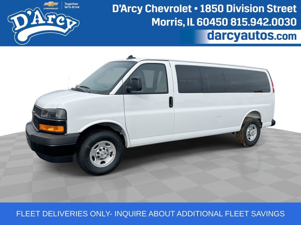 2025 Chevrolet Express 3500 LS Extended's photo