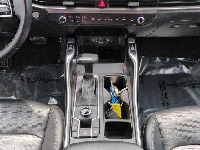 Used 2024 Gray Kia X-Line EX image 20