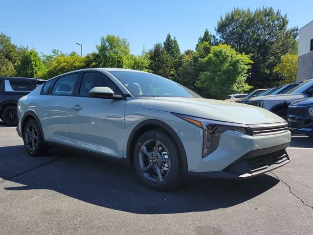 New 2026 Morning Haze Kia LXS image 3