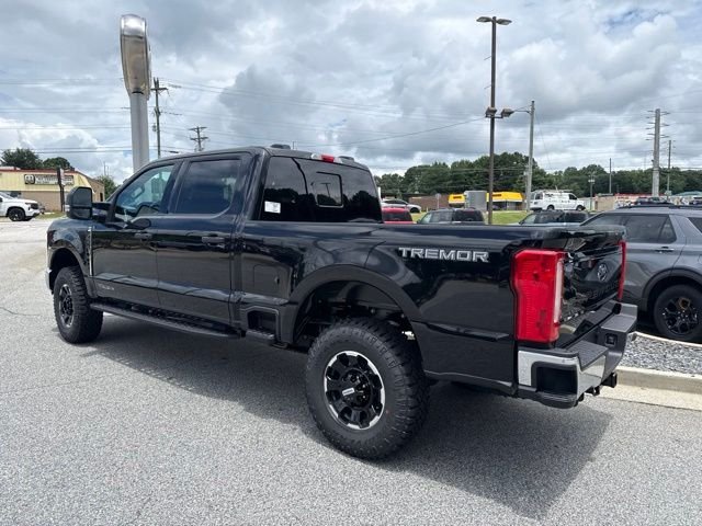 New 2026 Agate Black Metallic Ford XLT image 42