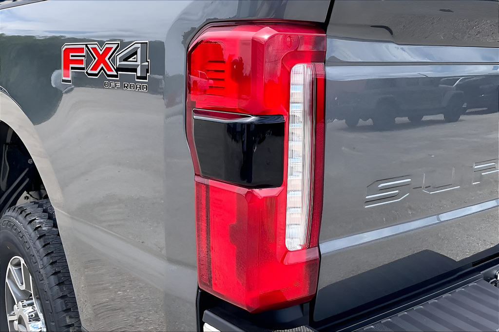New 2026 Carbonized Gray Metallic Ford Lariat image 21