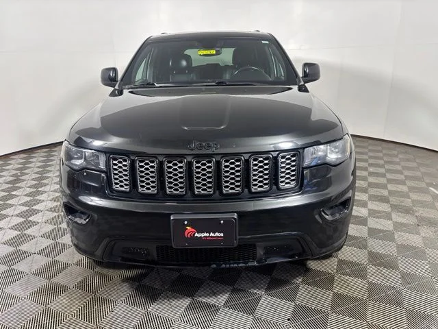 Used 2018 Jeep Grand Cherokee Altitude with VIN 1C4RJFAG3JC285313 for sale in Shakopee, Minnesota