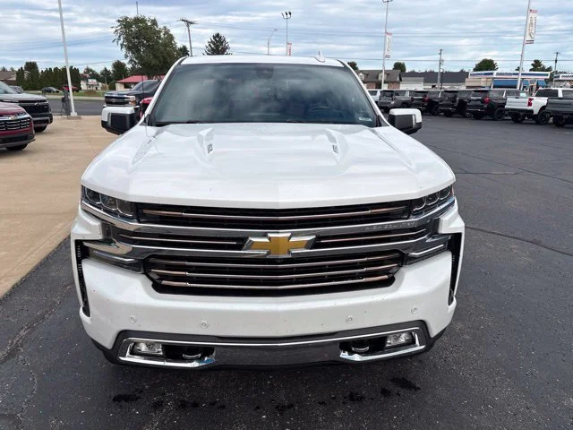 Used 2021 IRIDESCENT PEARL TRICOAT Chevrolet High Country image 11