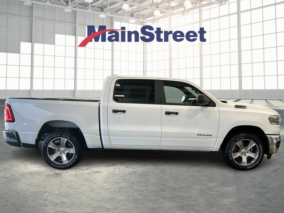 New 2026 Bright White Clearcoat RAM Tradesman image 6