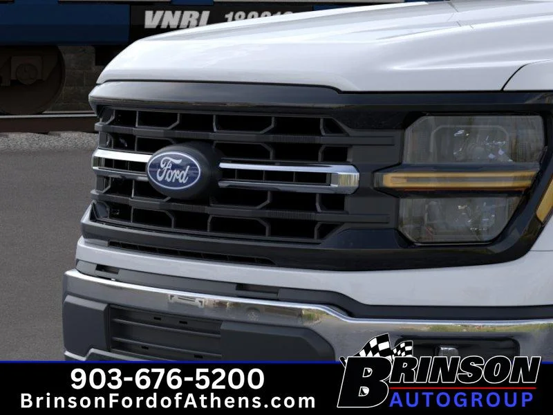 New 2026 Oxford White Ford XLT image 17
