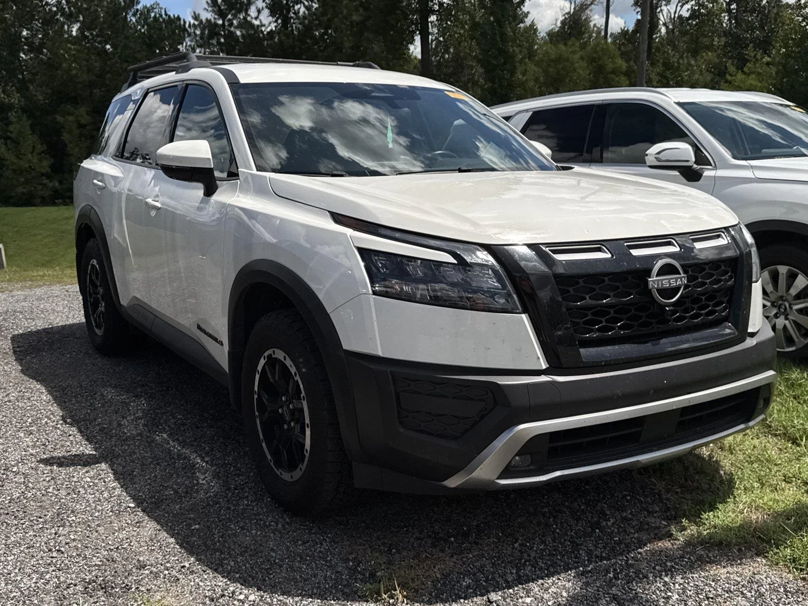 Used 2025 Glacier White Nissan Rock Creek image 2
