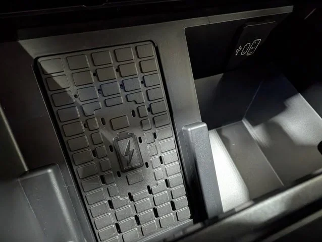 New 2026 Ruby Red Metallic Tinted Clearcoat Ford F-250® Platinum® image 49