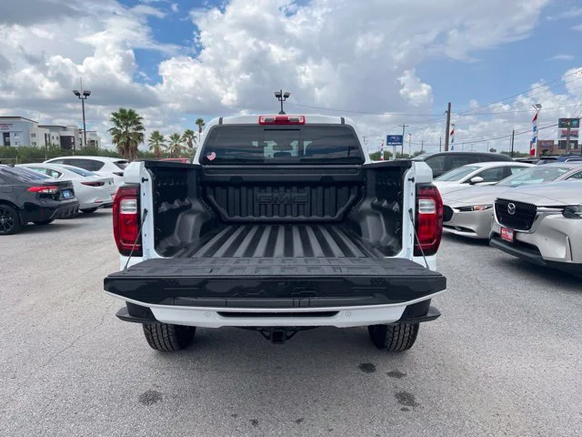 2026 GMC Canyon AT4 - Photo 6