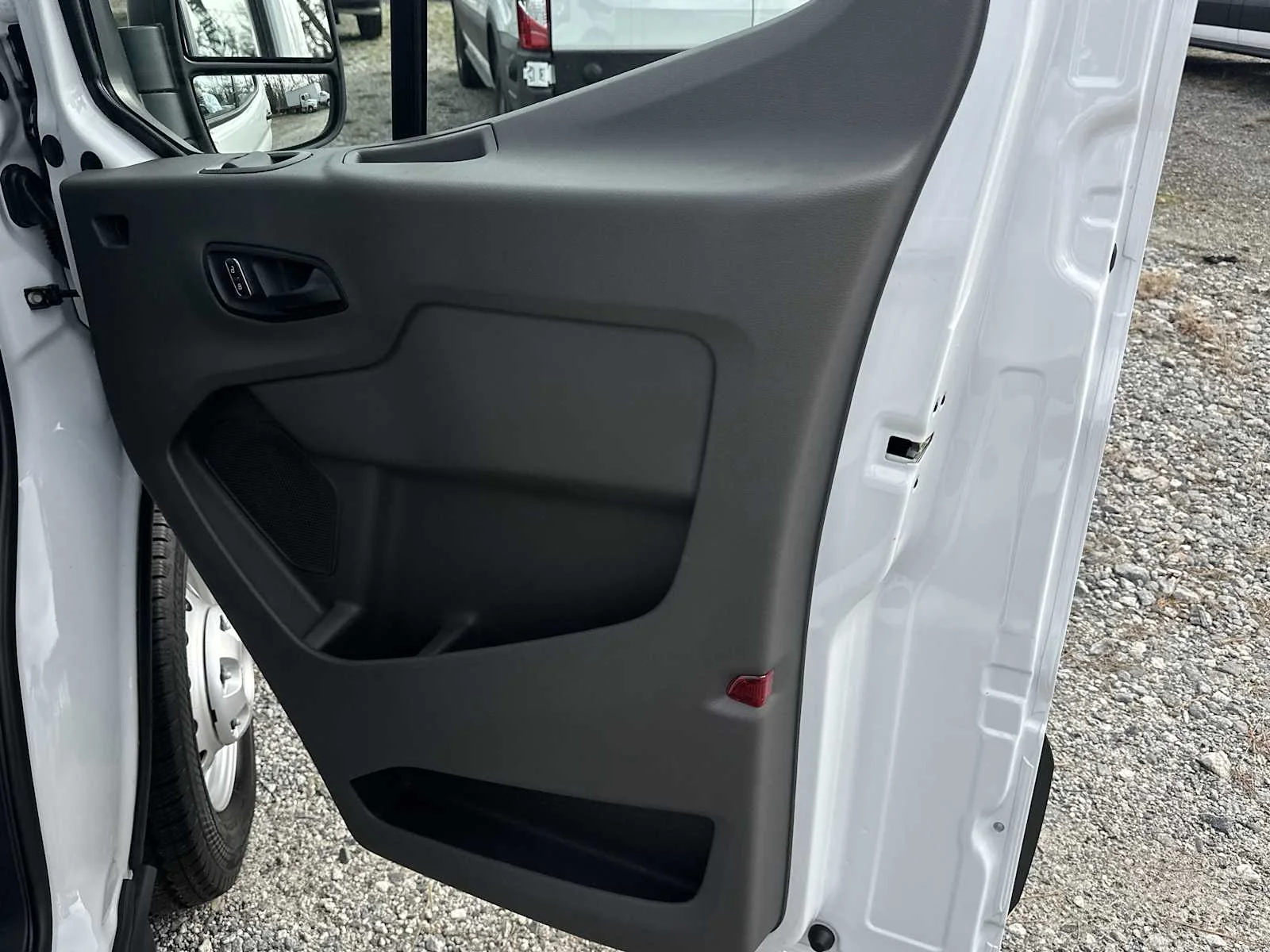 New 2026 Oxford White Ford Cargo Van image 16