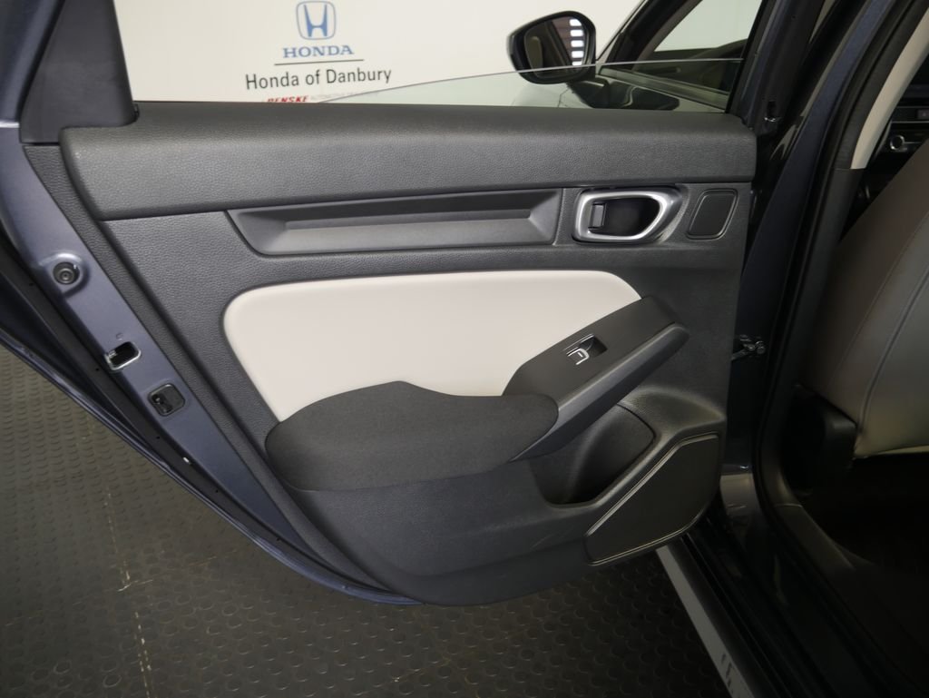 2023 Honda Civic LX - Photo 9