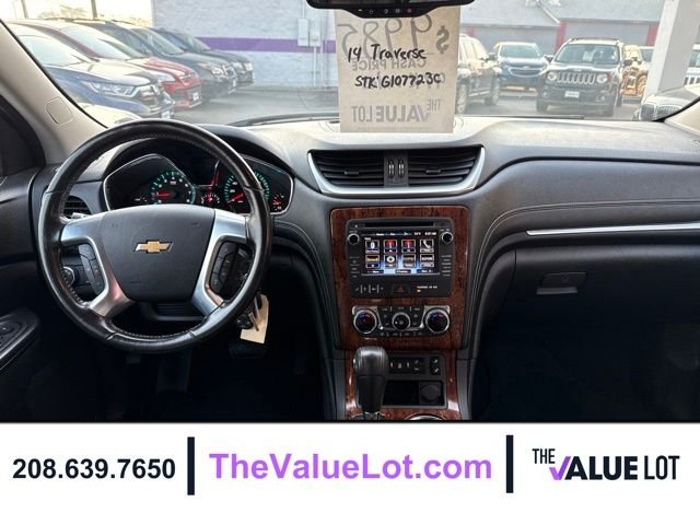 Used 2014 Silver Chevrolet 2LT image 15