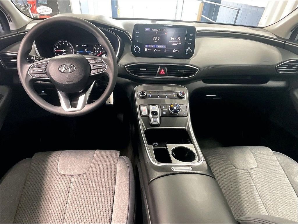 Used 2023 Silver Hyundai SE image 22